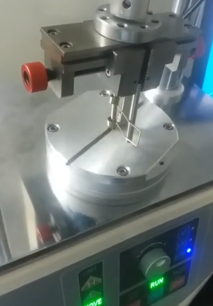 1596698658618772.png 全自動(dòng)扭力試驗(yàn)機(jī).png