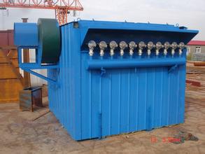 袋式除塵設(shè)備風(fēng)機裝配 圖